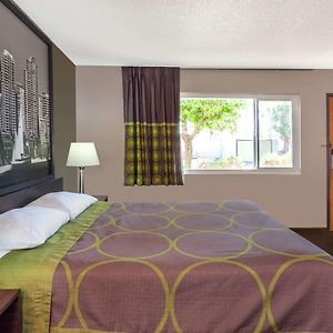 Zimmer mit Queensize-Bett